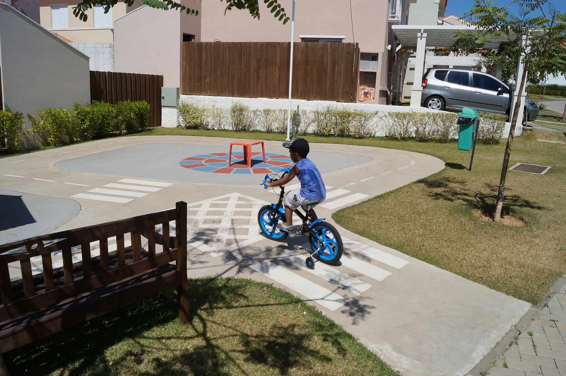 School playground surfacing Nottinghamshire